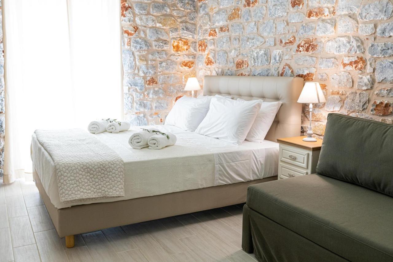 Elaianthos 2 Aparthotel Гитио Екстериор снимка